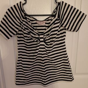 Forever 21 Black and White Tie Front Blouse
